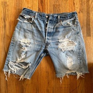 Vintage Levi’s shorts